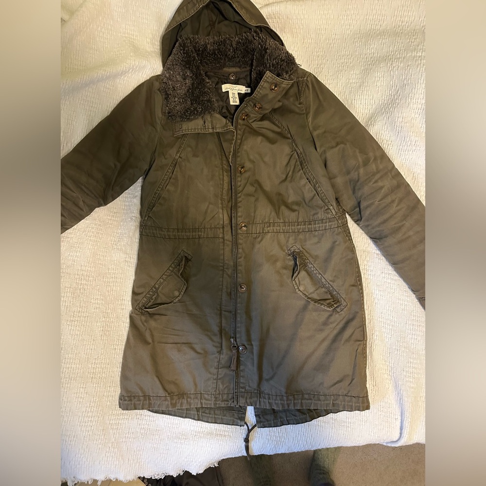 Long winter coat army green H&M, size 10
